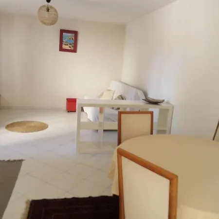 Apartman 06av2 - Maisonnette Au Calme Avec Piscine