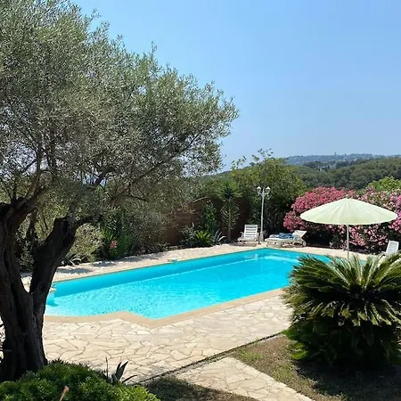 Apartment 06av2 - Maisonnette Au Calme Avec Piscine